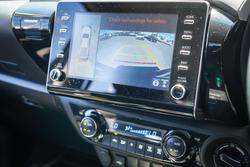 2025 Toyota HILUX SR5