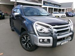 2020 ISUZU MU-X LS-T (4x4)