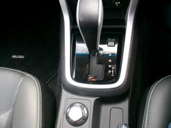 2020 ISUZU MU-X LS-T (4x4)
