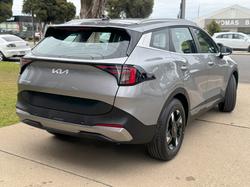 2025 Kia
                Sportage S