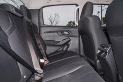 2025 Isuzu D-MAX SX
