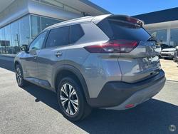 2025 Nissan X-TRAIL ST-L e-POWER