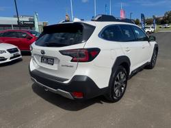 2024 Subaru Outback AWD Touring