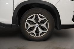 2020 Subaru Forester 2.5i