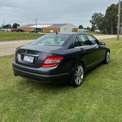 2010 Mercedes-Benz
C-Class C250 CGI Elegance