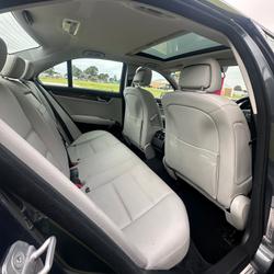 2010 Mercedes-Benz
C-Class C250 CGI Elegance