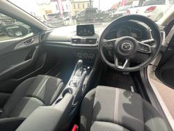 2017 MAZDA MAZDA3 MAXX