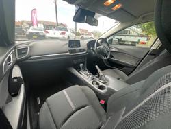 2017 MAZDA MAZDA3 MAXX