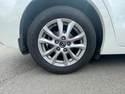 2017 MAZDA MAZDA3 MAXX