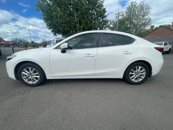 2017 MAZDA MAZDA3 MAXX