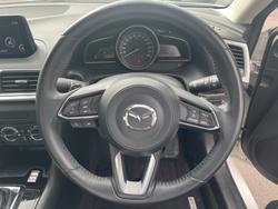 2017 MAZDA MAZDA3 MAXX