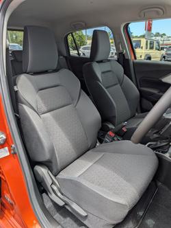 2025 SUZUKI SWIFT HYBRID GLX