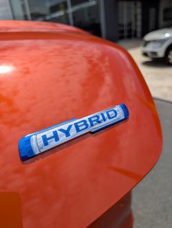 2025 SUZUKI SWIFT HYBRID GLX