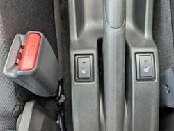 2025 SUZUKI SWIFT HYBRID GLX