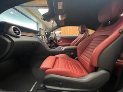 2016 MERCEDES-BENZ
C300
