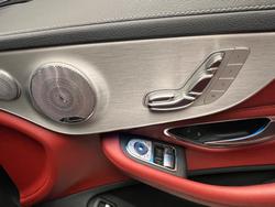 2016 MERCEDES-BENZ
C300
