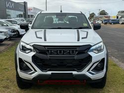 2025 Isuzu
D-MAX BLADE