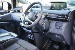 2025 Hyundai STARIA