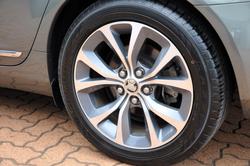 2014 HOLDEN CALAIS 2014 HOLDEN CALAIS  6 SP AUTOMATIC 4D SEDAN V6 