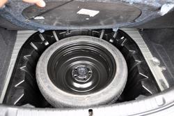 2014 HOLDEN CALAIS 2014 HOLDEN CALAIS  6 SP AUTOMATIC 4D SEDAN V6 