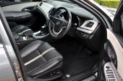 2014 HOLDEN CALAIS 2014 HOLDEN CALAIS  6 SP AUTOMATIC 4D SEDAN V6 