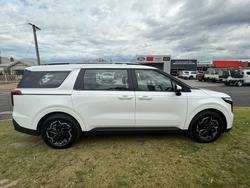 2025 Kia
                Carnival Sport