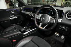 2021 Mercedes-Benz GLB-Class GLB200