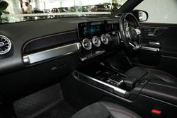 2021 Mercedes-Benz GLB-Class GLB200