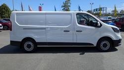 2024 Renault Trafic Premium