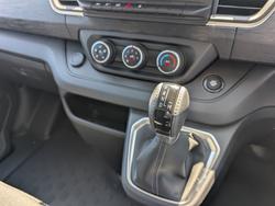 2024 Renault Trafic Premium