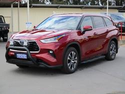 2021 Toyota Kluger GXL AXUH78R Red
