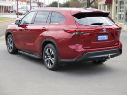 2021 Toyota Kluger GXL AXUH78R Red