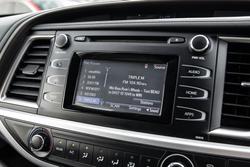 2017 Toyota Kluger GX