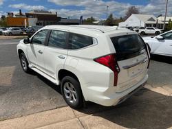 2024 MITSUBISHI
PAJERO SPORT GLX