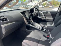 2024 MITSUBISHI
PAJERO SPORT GLX