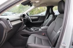 2025 Volvo XC40 Ultra B4 Bright