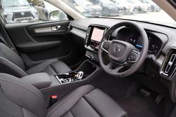 2025 Volvo XC40 Ultra B4 Bright