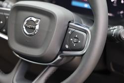 2025 Volvo XC40 Ultra B4 Bright