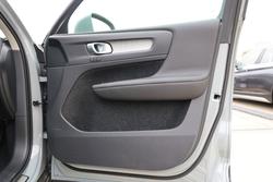 2025 Volvo XC40 Ultra B4 Bright