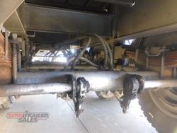 1999 Freighter Curtainsider B Double Set