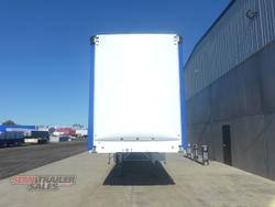 1999 Freighter Curtainsider B Double Set