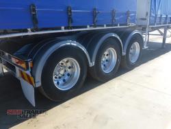 1999 Freighter Curtainsider B Double Set