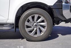 2022 Isuzu MU-X LS-U