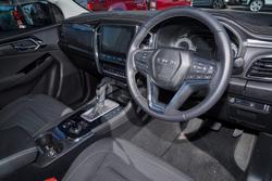 2022 Isuzu MU-X LS-U