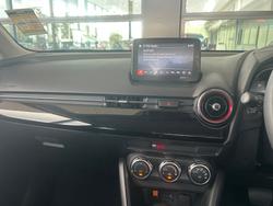 2025 Mazda 2 G15 Evolve