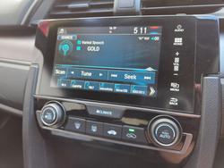 2017 HONDA CIVIC VTI RED