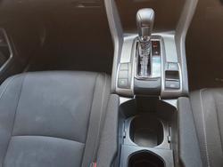 2017 HONDA CIVIC VTI RED
