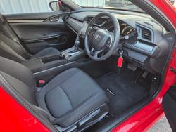 2017 HONDA CIVIC VTI RED