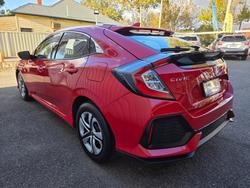 2017 HONDA CIVIC VTI RED