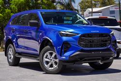 2025 Isuzu MU-X LS-M